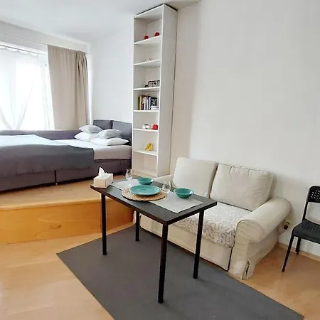 Centrum With The Self-check-in