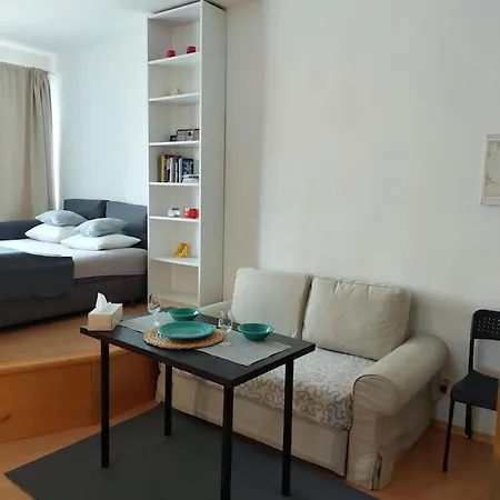 Centrum With The Self-check-in *