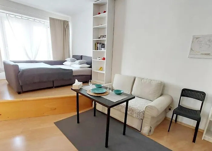 Centrum With The Self-check-in